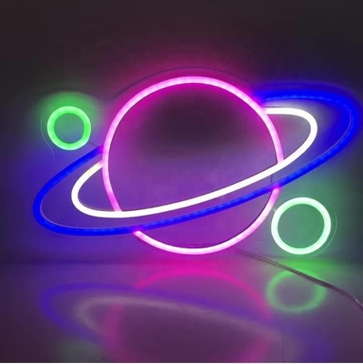 Transformez votre chambre en un espace frais et à la mode avec notre panneau de néon