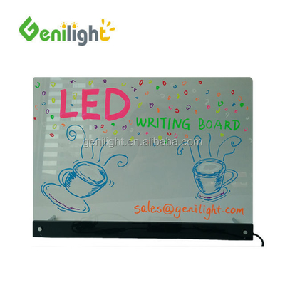 Panneau de carte à écrire à LED mini RGB transparent intérieur Taille 20 * 30 cm pour l'affichage en magasin