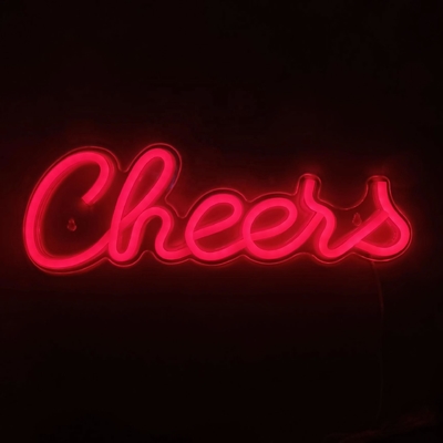 À l'honneur LED Light Up Sign Décoration murale pour les adolescentes Preppy Décoration de la chambre Sign Neon