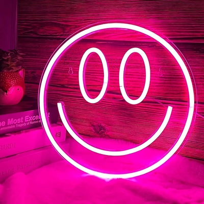 5V Voltage LED Smiley Signe personnalisé Décoration murale pour les adolescentes