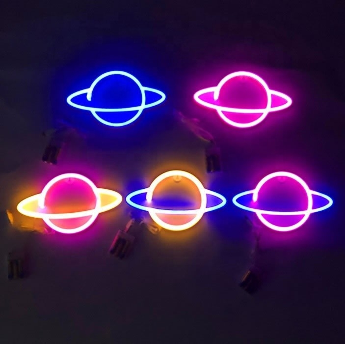 Lumières au néon bleu Panneaux muraux décoratifs pour les fournitures de fête Salle Art 1 Consommation d'énergie