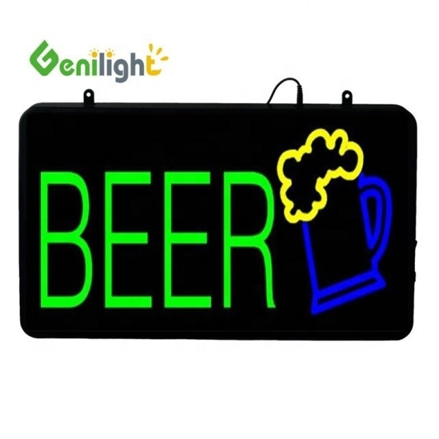 L'installation de panneaux à LED à bar pub murale éclairée en forme de rectangle